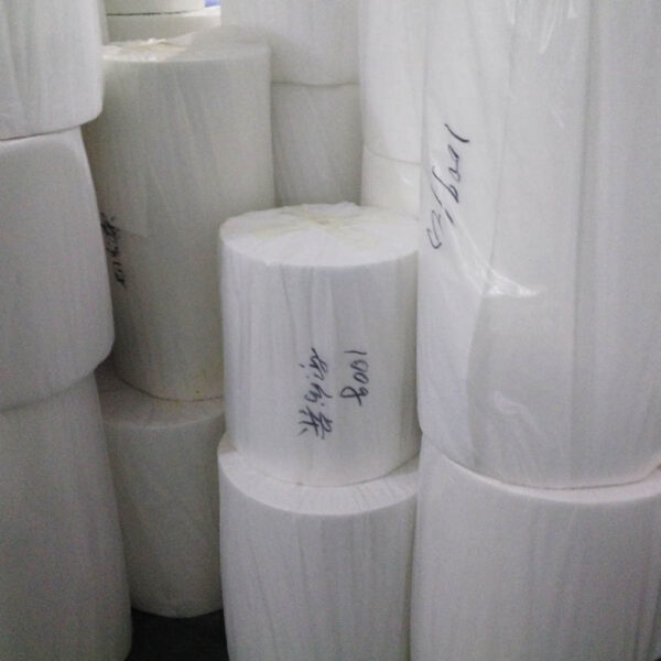 Various specifications of white needle cotton rolls